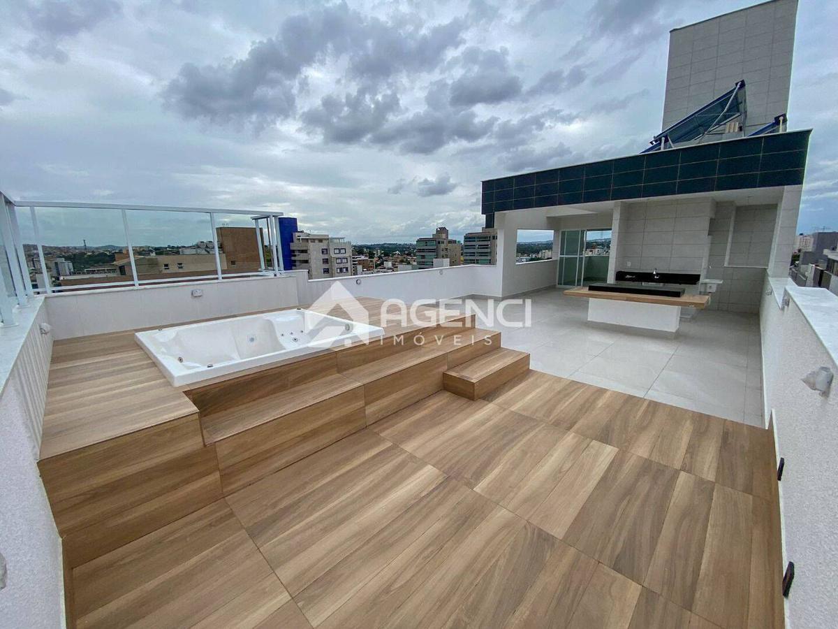 Cobertura, Castelo, 4 Quartos, 0 Vaga, 4 Suítes