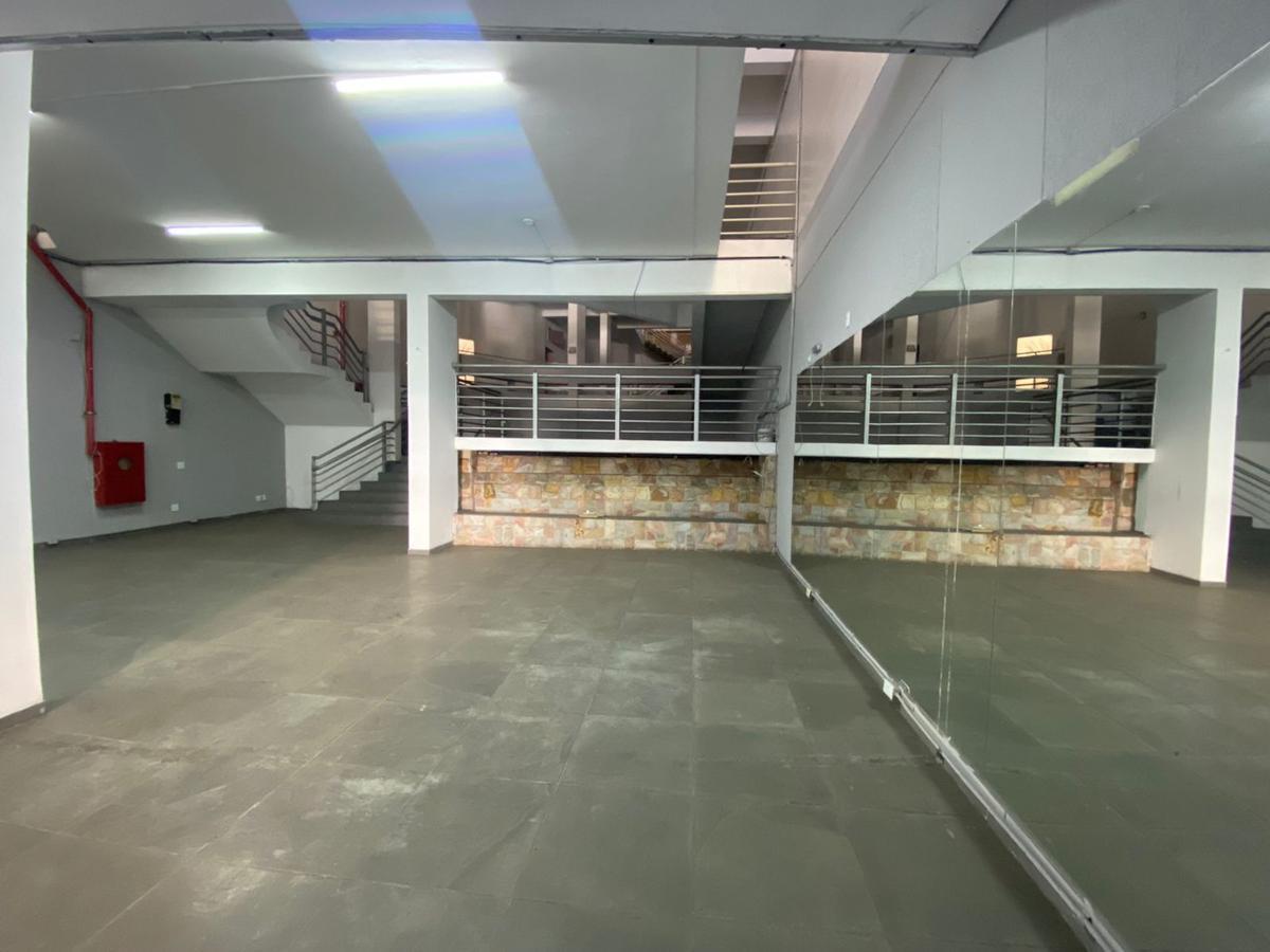 Prédio, Horto, 0 Quarto, 4 Vagas