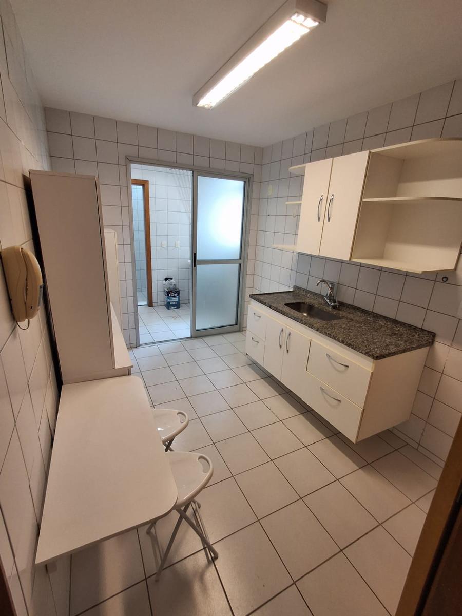 Apartamento, Vila Paris, 3 Quartos, 1 Vaga, 1 Suíte
