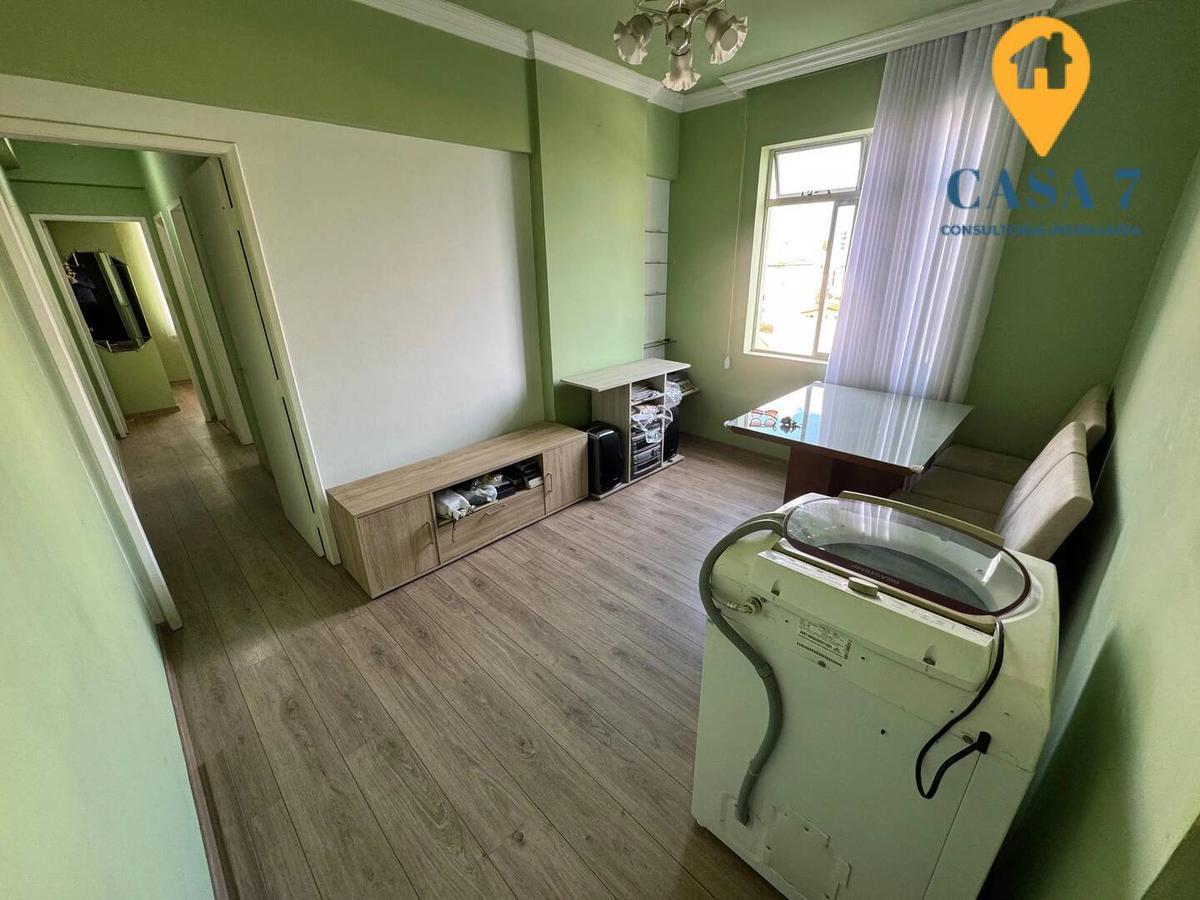 Apartamento, Sagrada Família, 2 Quartos, 1 Vaga