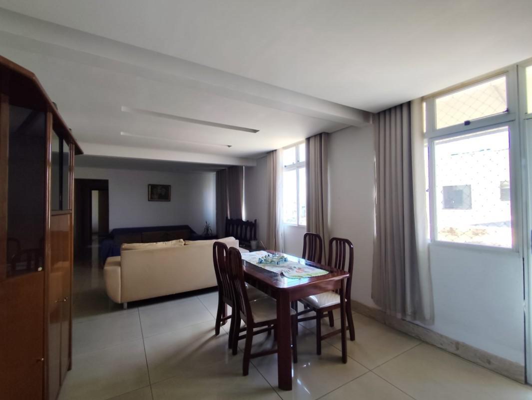 Cobertura, Barro Preto, 5 Quartos, 0 Vaga, 1 Suíte