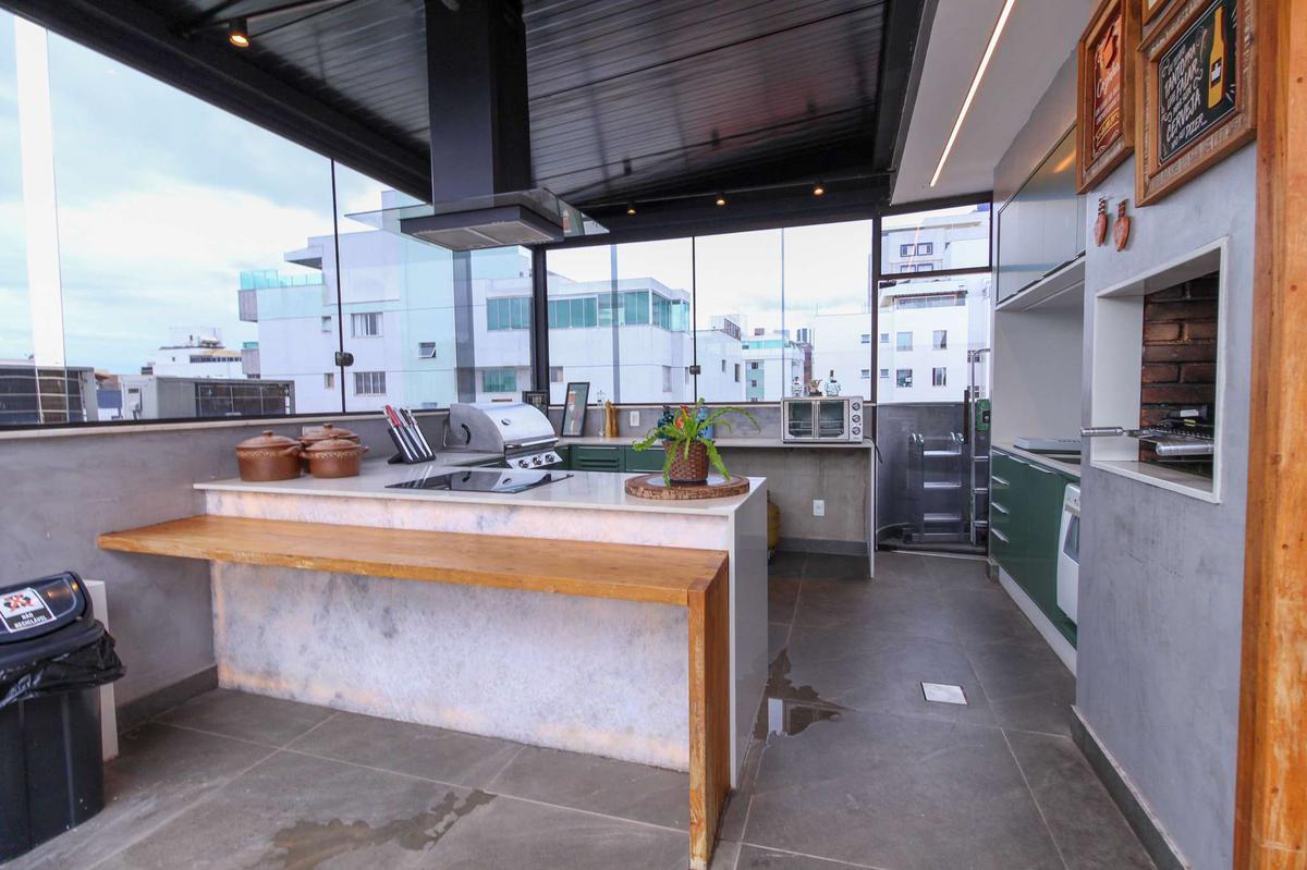 Apartamento, Castelo, 4 Quartos, 4 Vagas, 1 Suíte