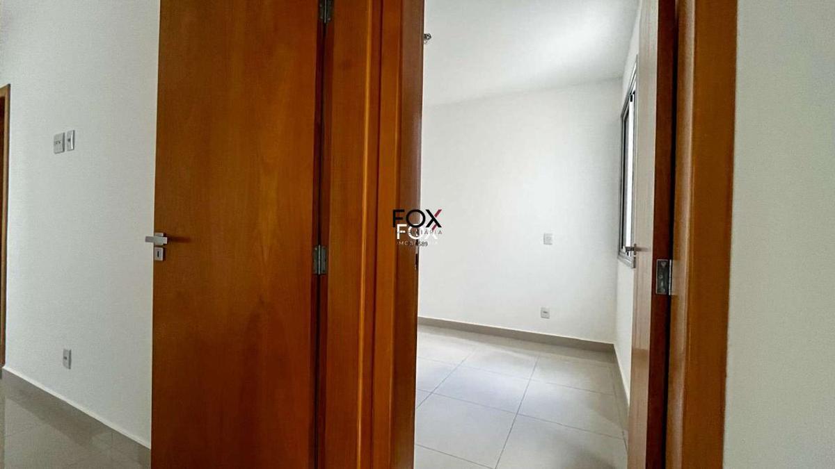 Apartamento, Vila Paris, 2 Quartos, 2 Vagas, 2 Suítes