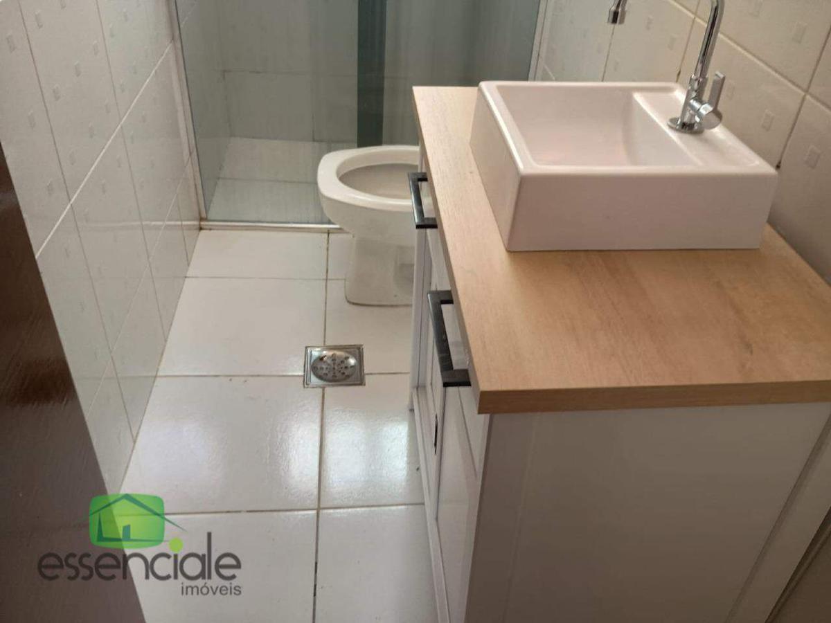 Casa, Eldorado, 2 Quartos, 1 Vaga