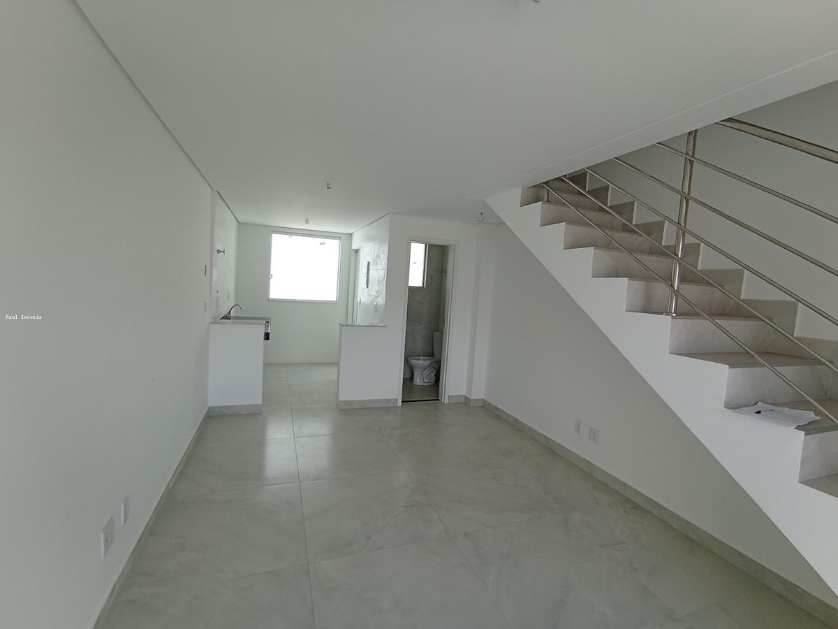 Casa, Planalto, 2 Quartos, 1 Vaga, 2 Suítes