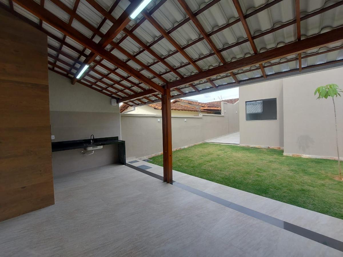 Casa, Planalto, 4 Quartos, 4 Vagas, 1 Suíte