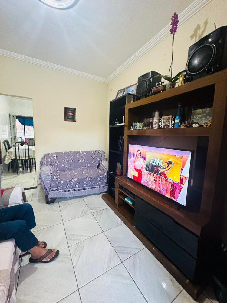 Casa, Guanabara, 2 Quartos, 0 Vaga