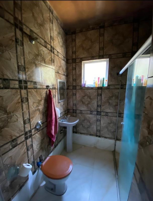 Casa, Três Barras, 8 Quartos, 0 Vaga, 1 Suíte