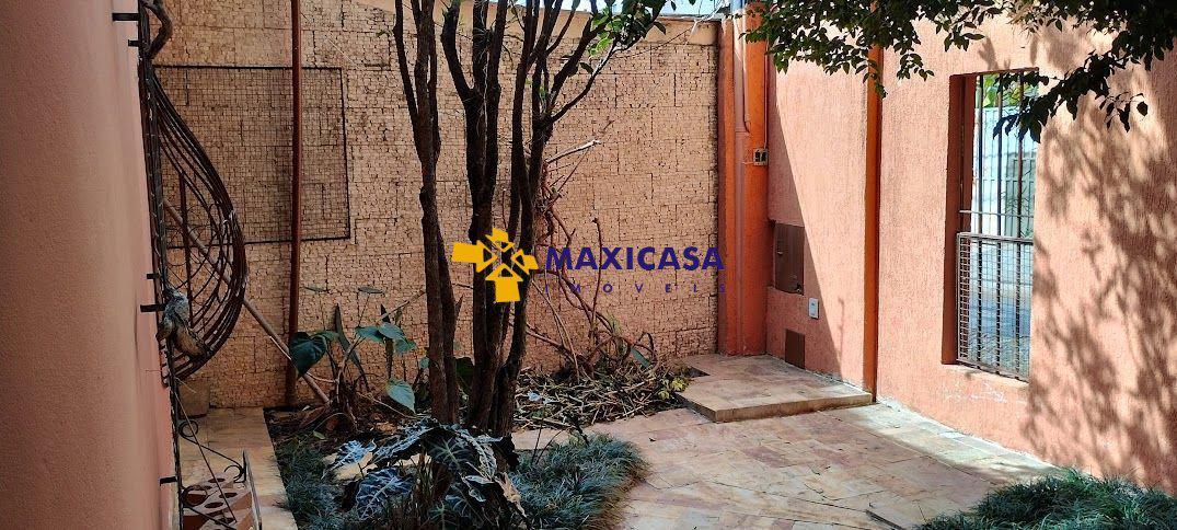 Casa, São José (pampulha), 6 Quartos, 4 Vagas, 2 Suítes