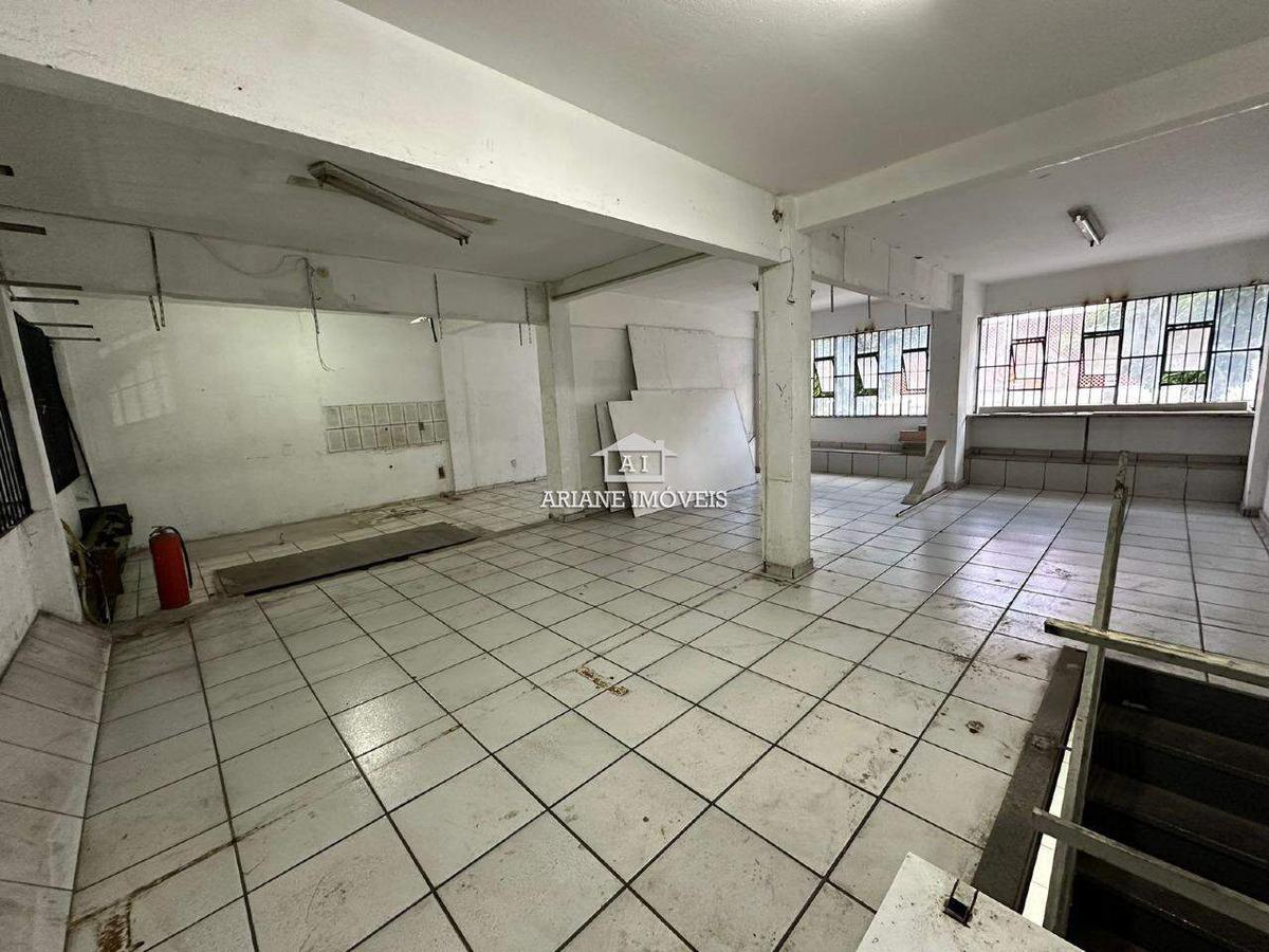 Andar, Centro, 0 Quarto, 0 Vaga