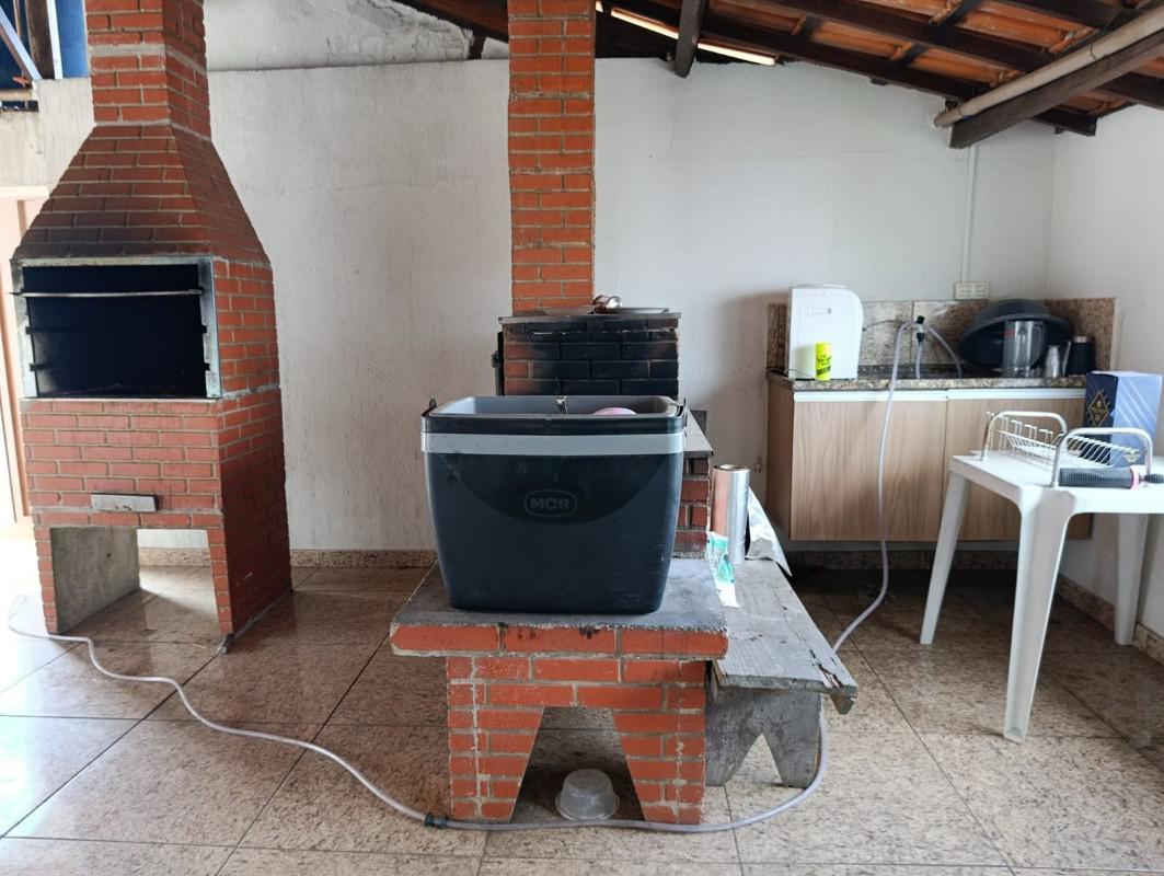 Casa, Piratininga (venda Nova), 9 Quartos, 3 Vagas, 2 Suítes