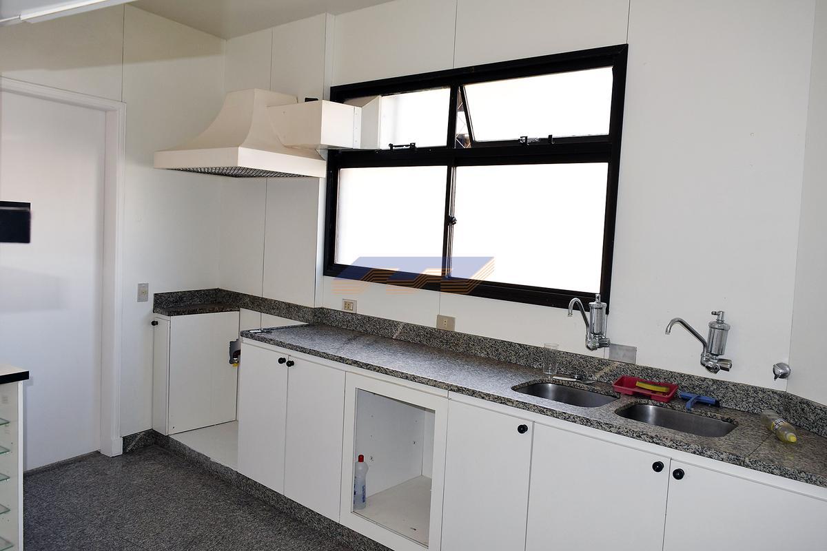 Apartamento, Sion, 4 Quartos, 3 Vagas, 1 Suíte