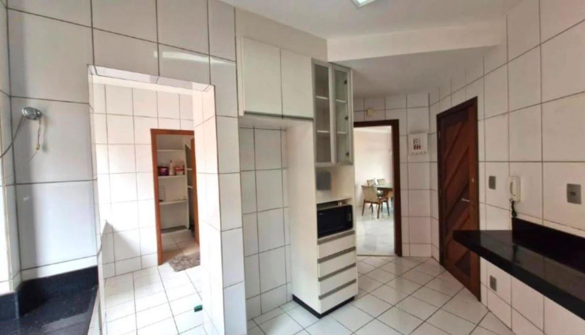 Cobertura, Castelo, 4 Quartos, 2 Vagas, 2 Suítes