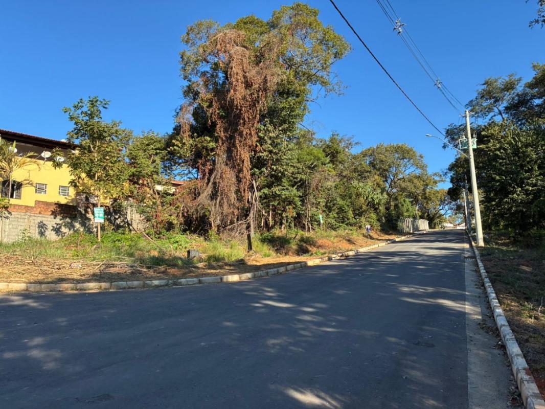 Lote, Jardim Ipê, 0 Quarto, 0 Vaga
