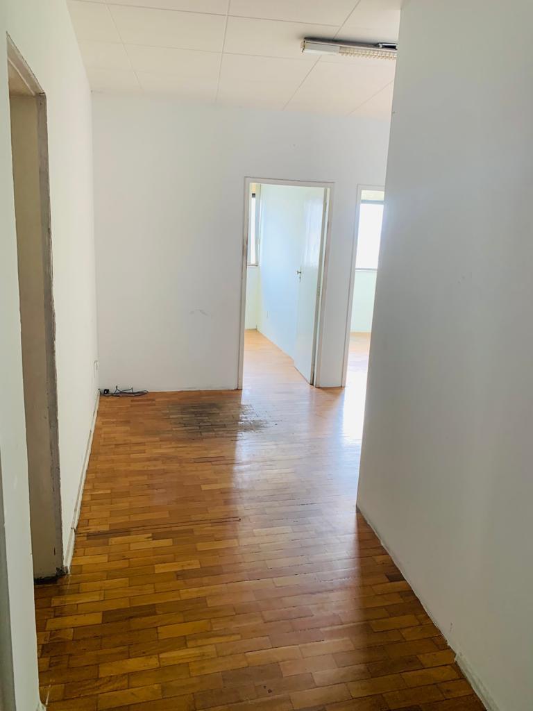 Sala, Centro, 0 Quarto, 0 Vaga