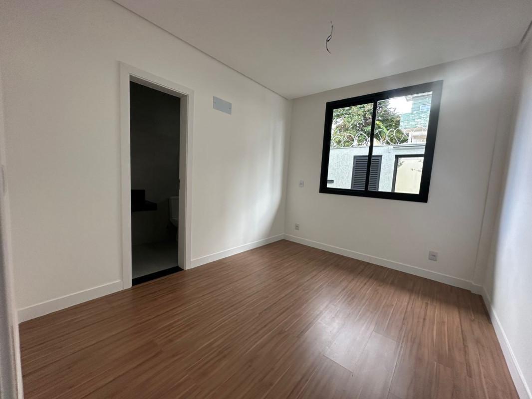 Casa, Espírito Santo, 3 Quartos, 3 Vagas, 1 Suíte