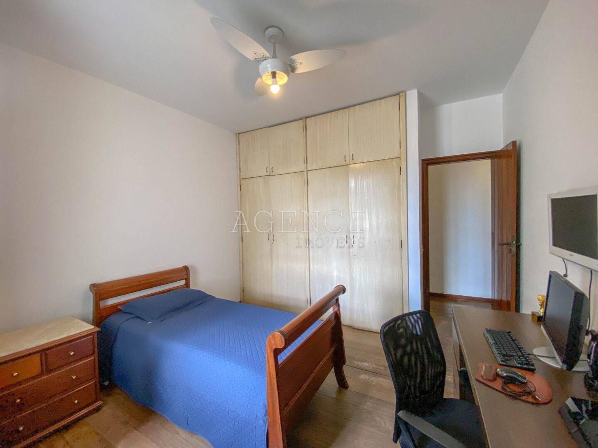 Casa, Bandeirantes (pampulha), 5 Quartos, 0 Vaga, 5 Suítes