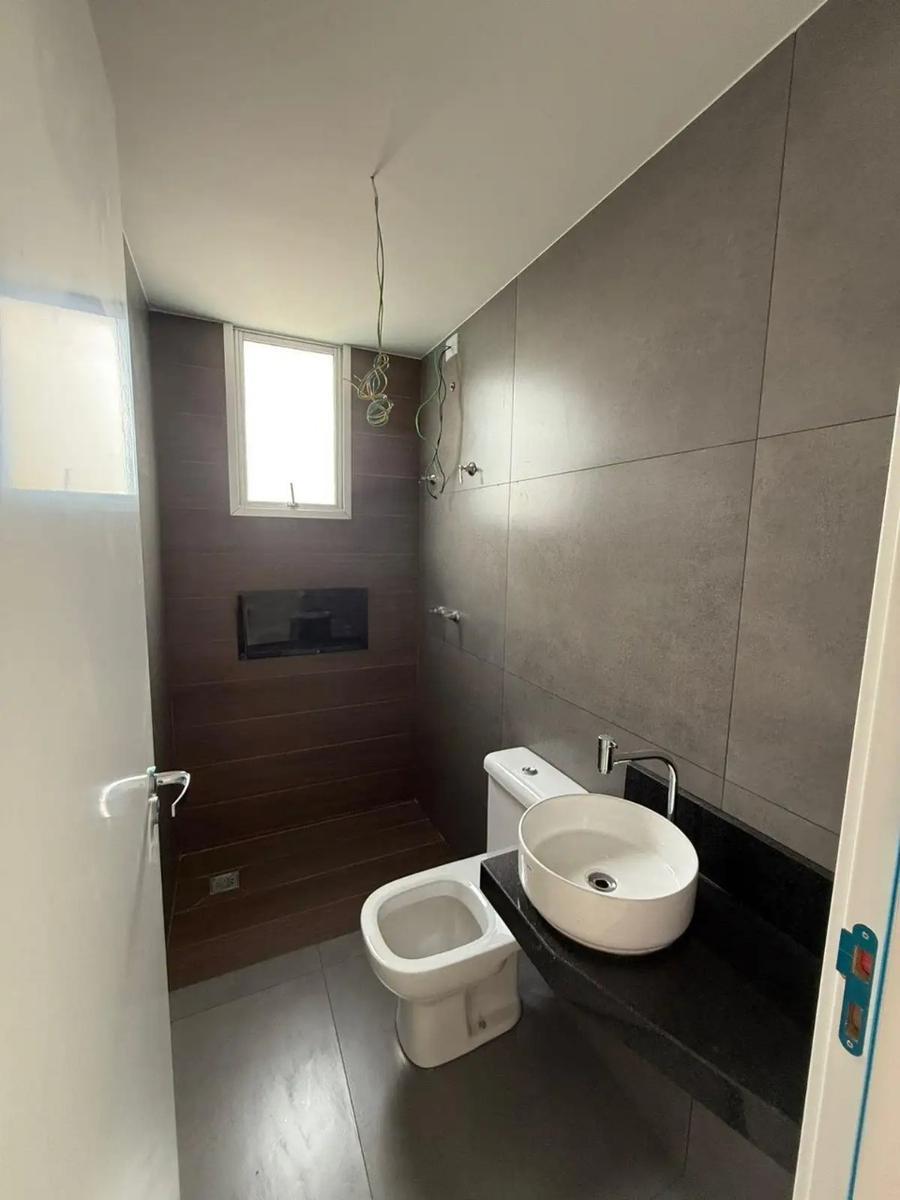 Cobertura, Santa Rosa, 3 Quartos, 2 Vagas, 1 Suíte