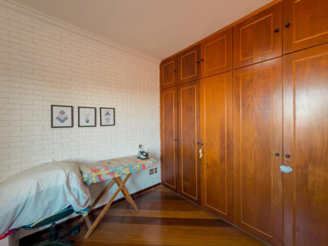 Casa, Alto dos Pinheiros, 4 Quartos, 4 Vagas, 1 Suíte