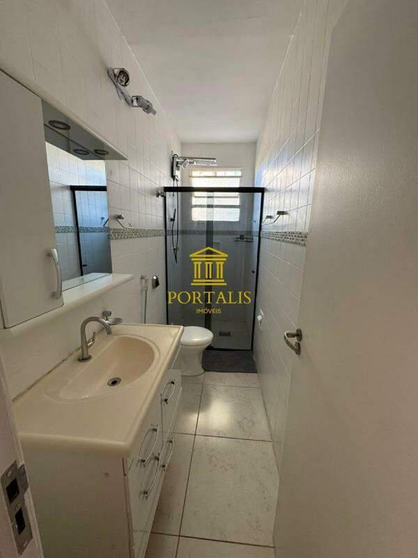 Apartamento, Floresta, 1 Quarto, 0 Vaga