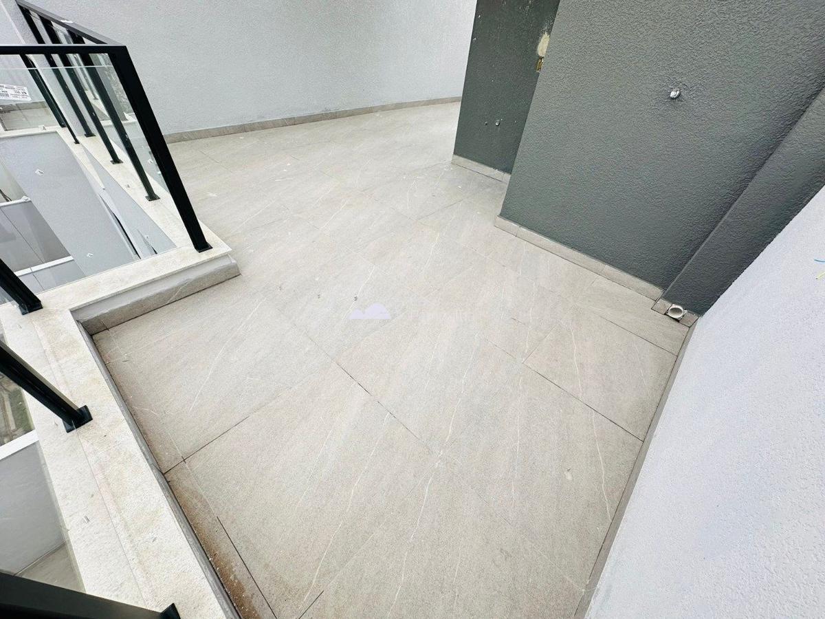 Casa, Planalto, 3 Quartos, 2 Vagas, 1 Suíte