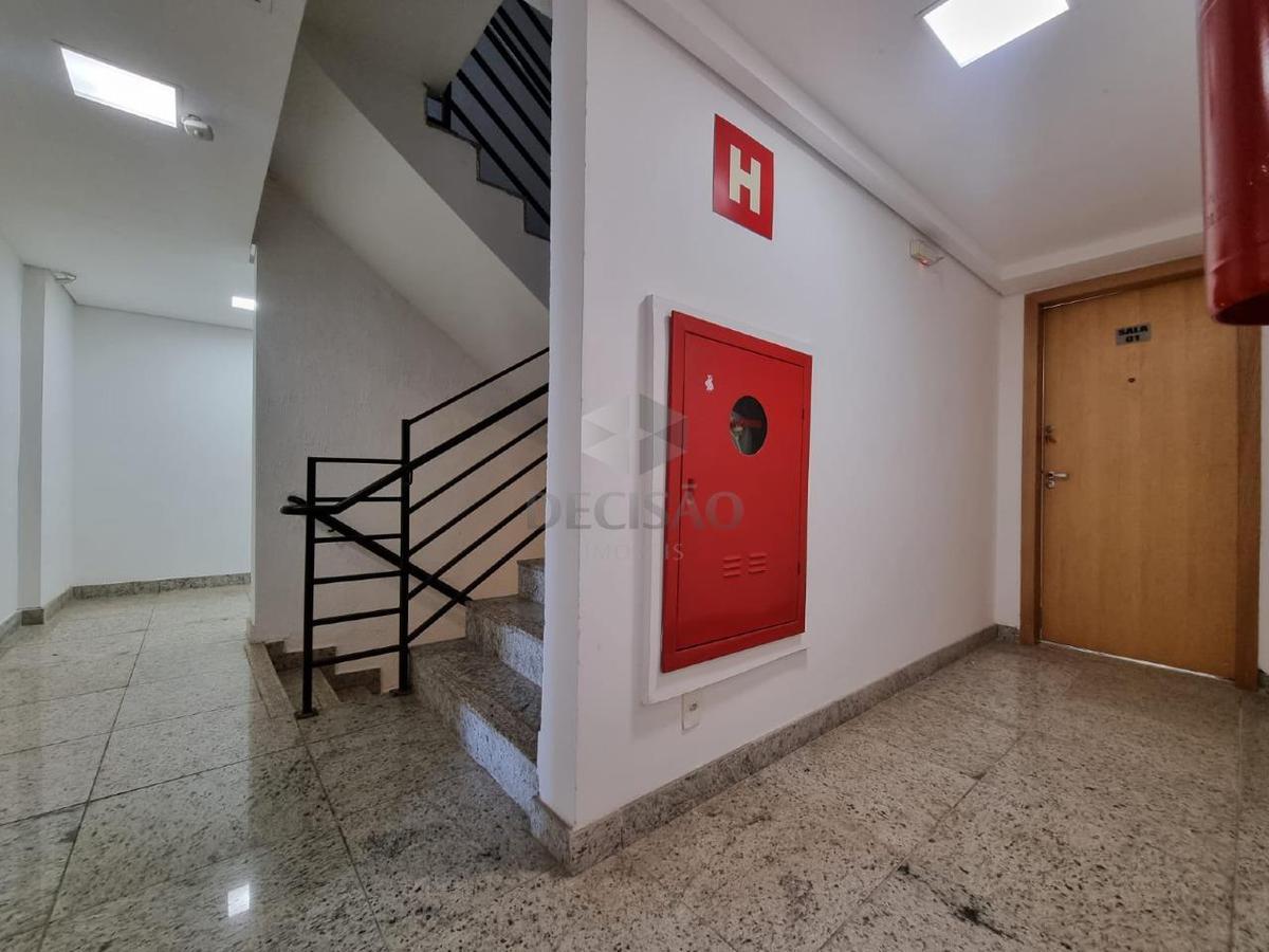 Sala, Santa Lúcia, 6 Vagas