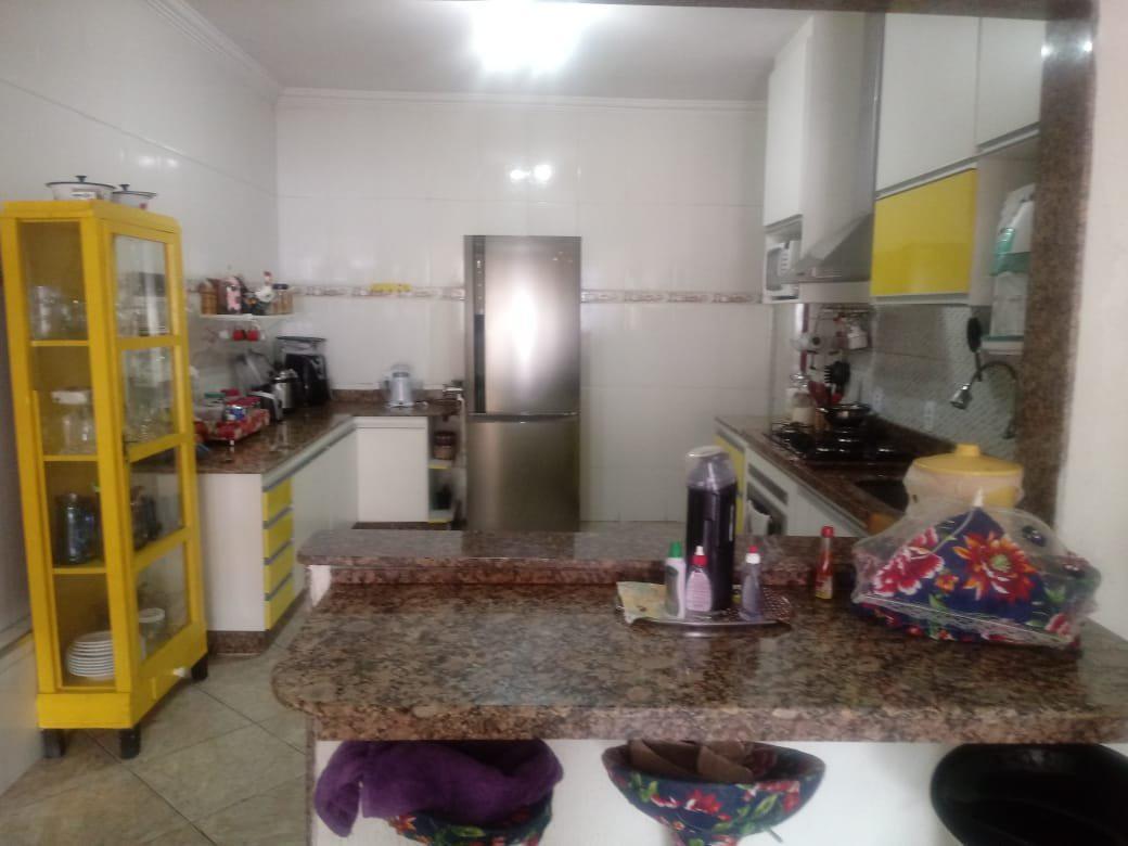 Casa, Jardim Leblon, 3 Quartos, 4 Vagas, 1 Suíte