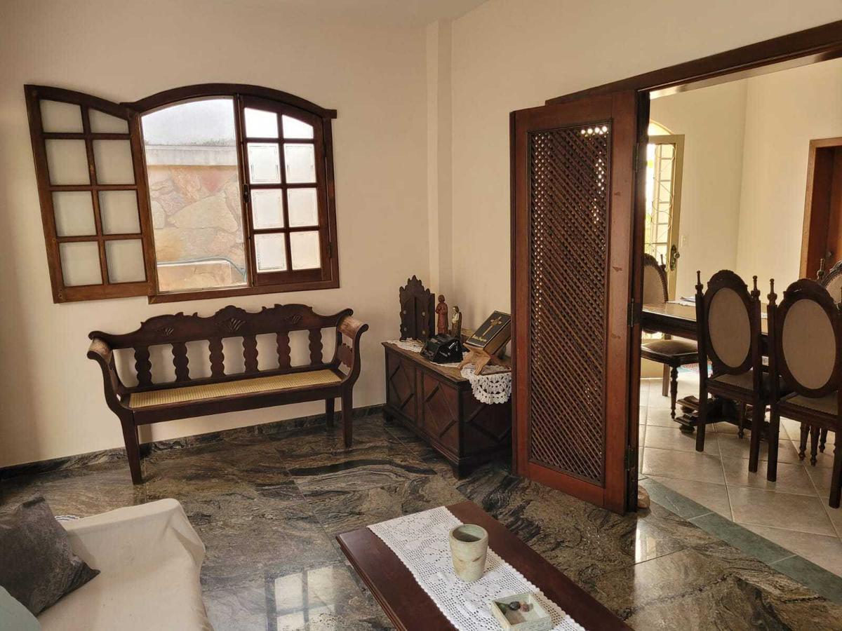 Casa, Sagrada Família, 4 Quartos, 2 Vagas