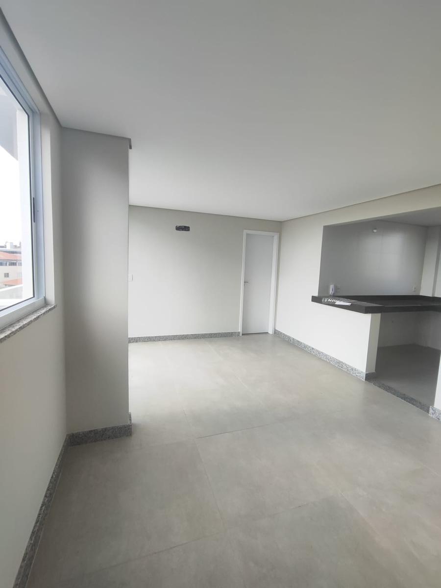 Cobertura, Prado, 3 Quartos, 4 Vagas, 1 Suíte