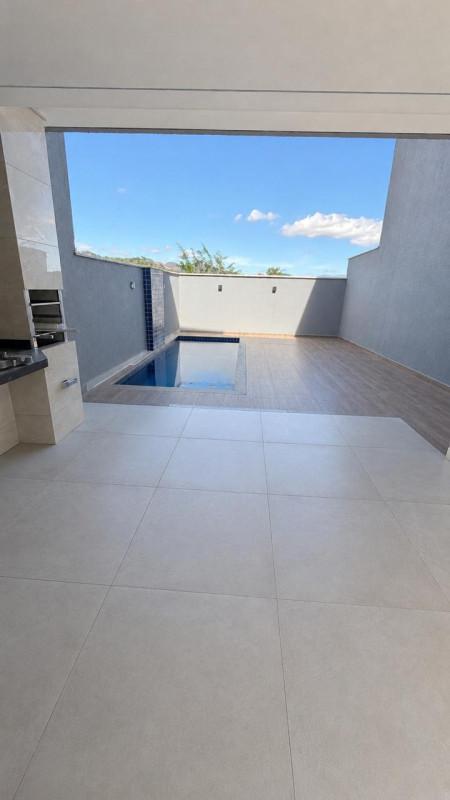 Casa, Masterville, 3 Quartos, 2 Vagas, 1 Suíte