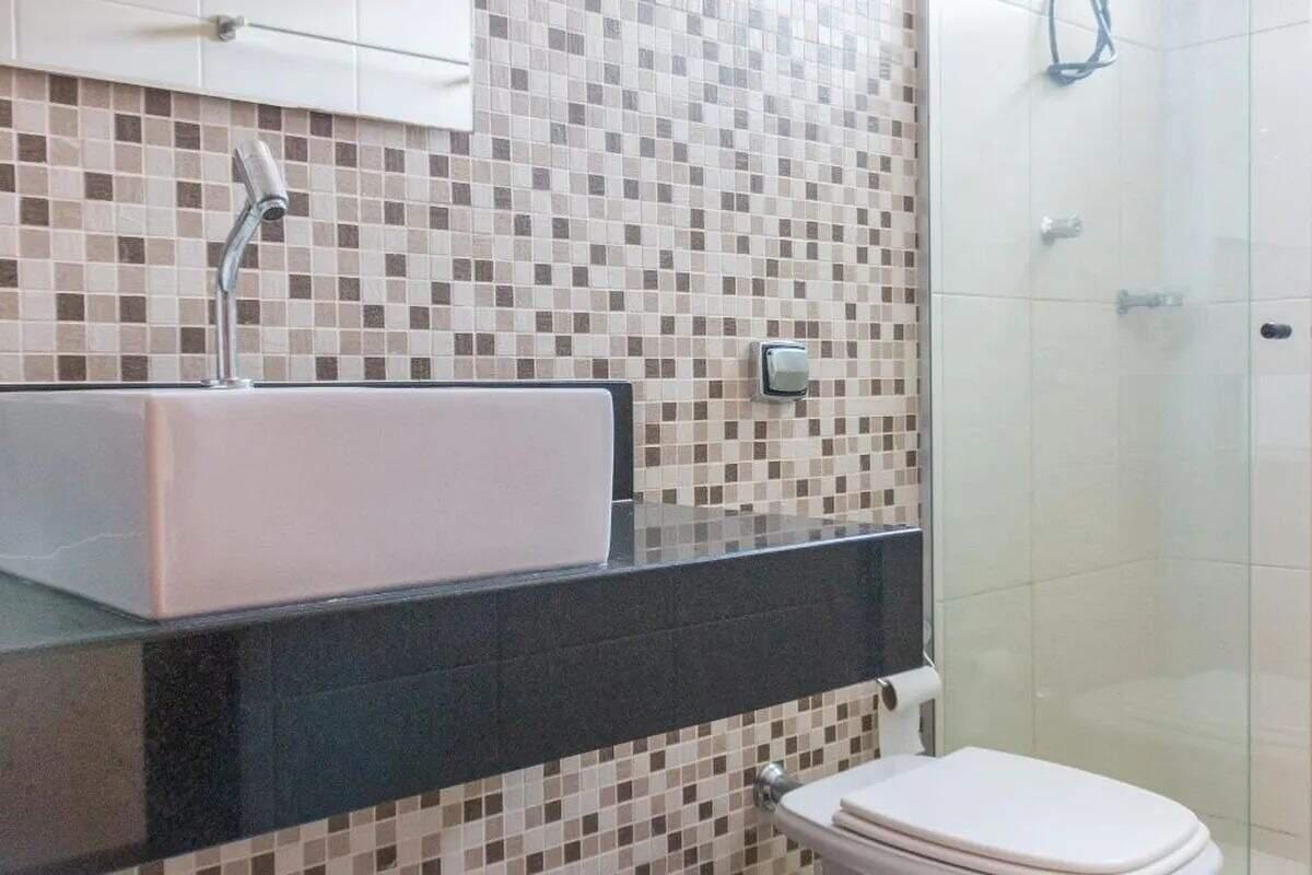 Apartamento, Estoril, 4 Quartos, 2 Vagas, 1 Suíte