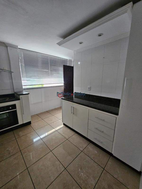 Apartamento, Funcionários, 3 Quartos, 2 Vagas, 1 Suíte