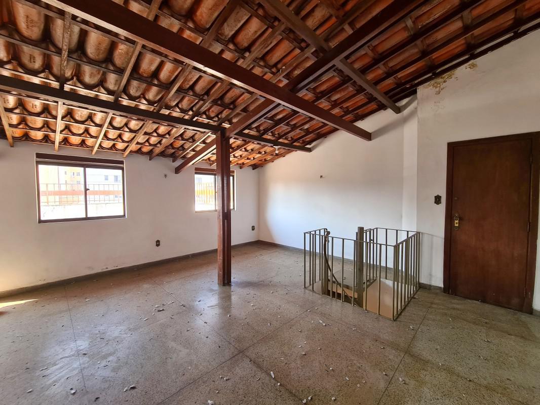 Cobertura, Ouro Preto, 3 Quartos, 2 Vagas, 1 Suíte