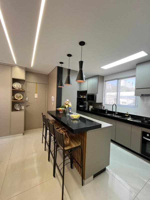 Cobertura, Barreiro, 3 Quartos, 2 Vagas, 1 Suíte