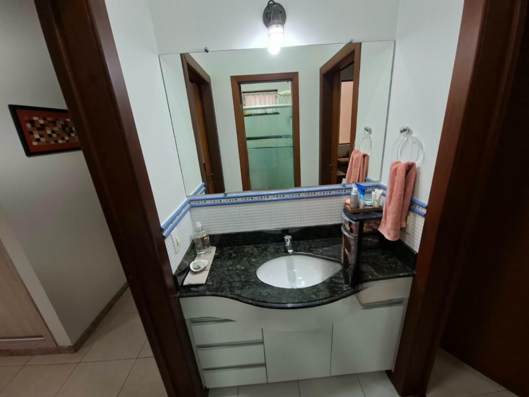 Casa, Itapoã, 4 Quartos, 2 Vagas, 1 Suíte