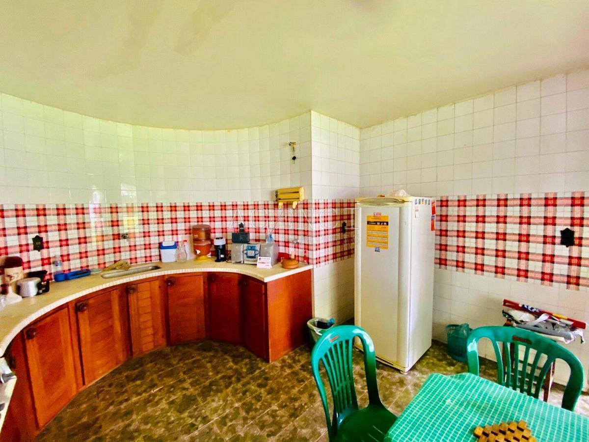 Casa, Bandeirantes (pampulha), 4 Quartos, 0 Vaga, 1 Suíte
