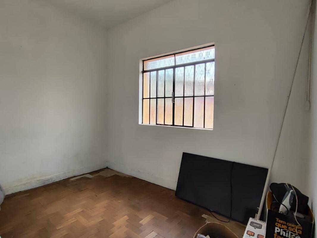 Casa, Providência, 5 Quartos, 4 Vagas, 1 Suíte