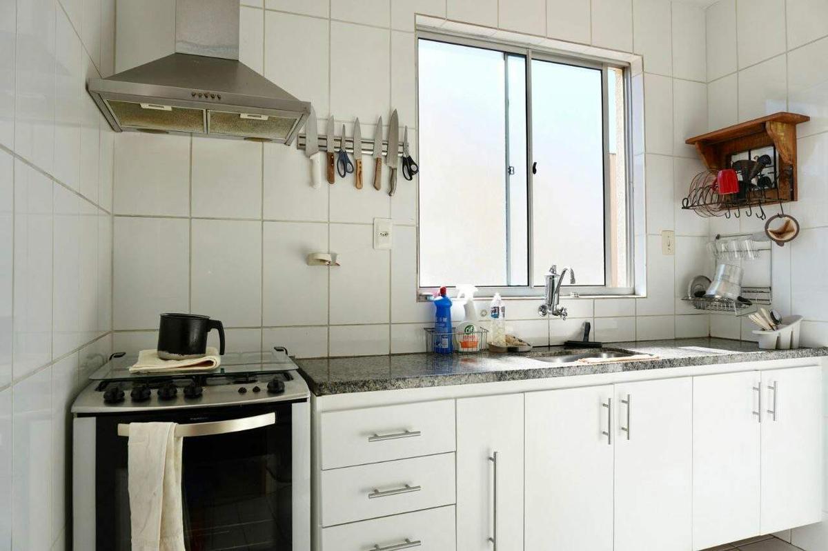 Apartamento, Sagrada Família, 3 Quartos, 1 Vaga, 1 Suíte