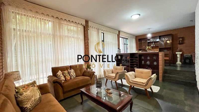 Casa, Comiteco, 4 Quartos, 3 Vagas, 2 Suítes