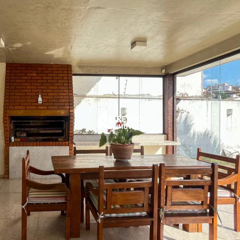 Casa, Mangabeiras, 4 Quartos, 4 Vagas, 2 Suítes