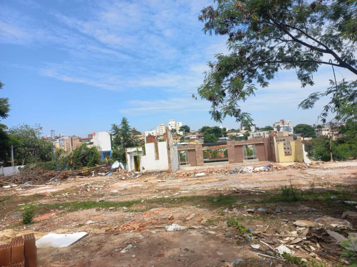 Lote, Itapoã, 0 Quarto, 0 Vaga