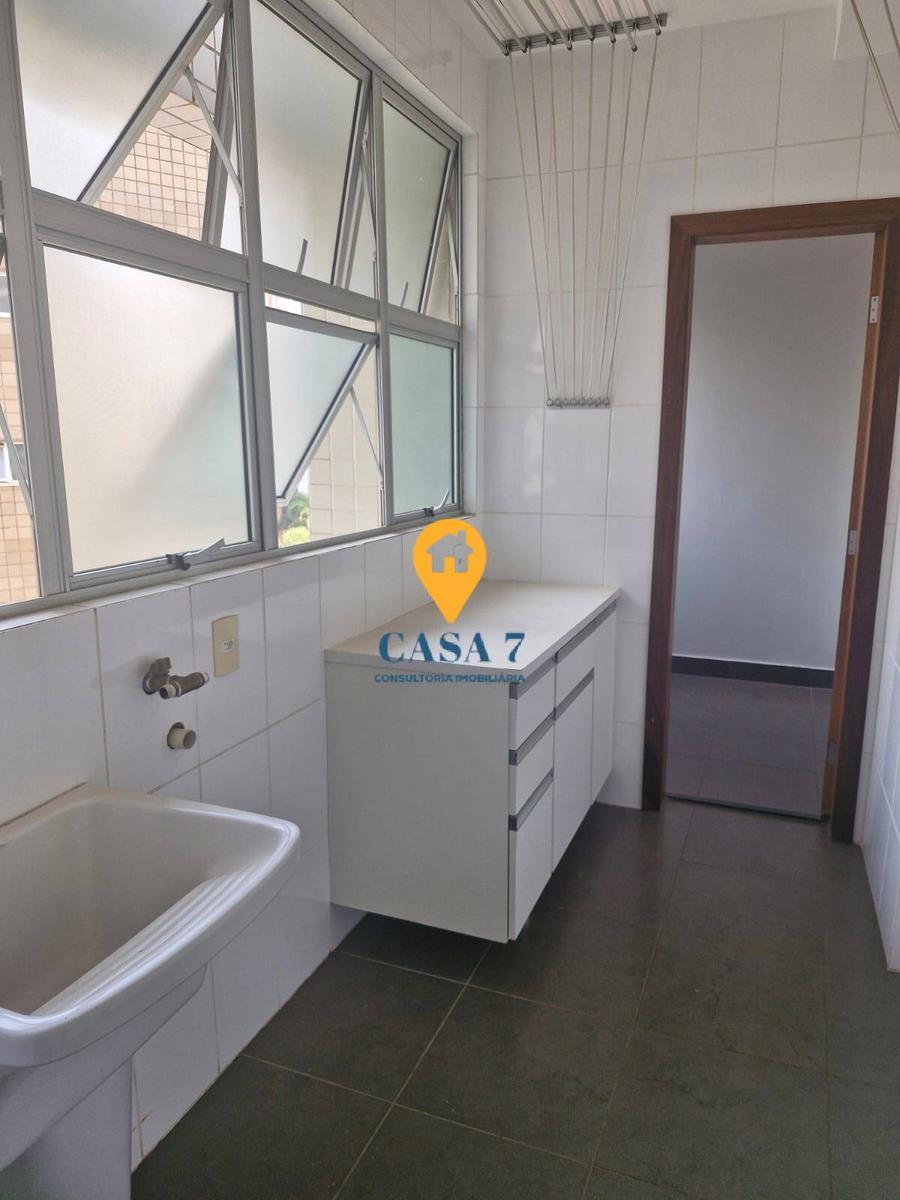 Apartamento, Sion, 4 Quartos, 3 Vagas, 1 Suíte