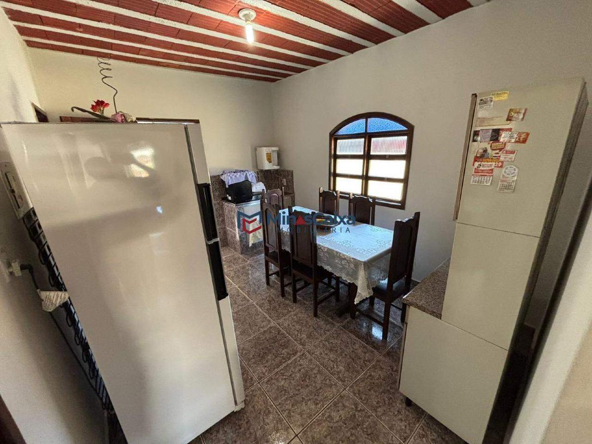 Casa, Bromélias, 4 Quartos, 2 Vagas, 1 Suíte