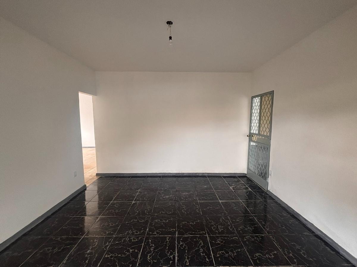 Casa, Planalto, 2 Quartos, 1 Vaga, 2 Suítes