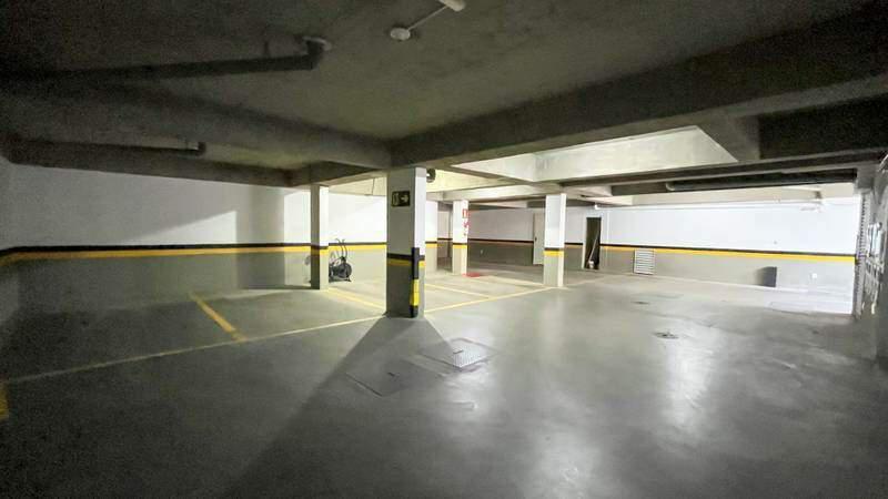 Apartamento, Luxemburgo, 3 Quartos, 1 Vaga, 1 Suíte