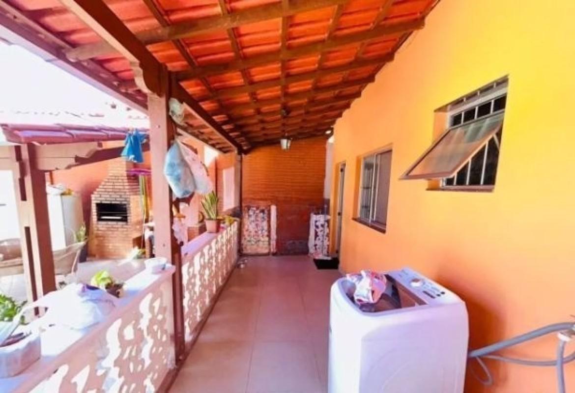 Casa, Céu Azul, 3 Quartos, 5 Vagas, 1 Suíte