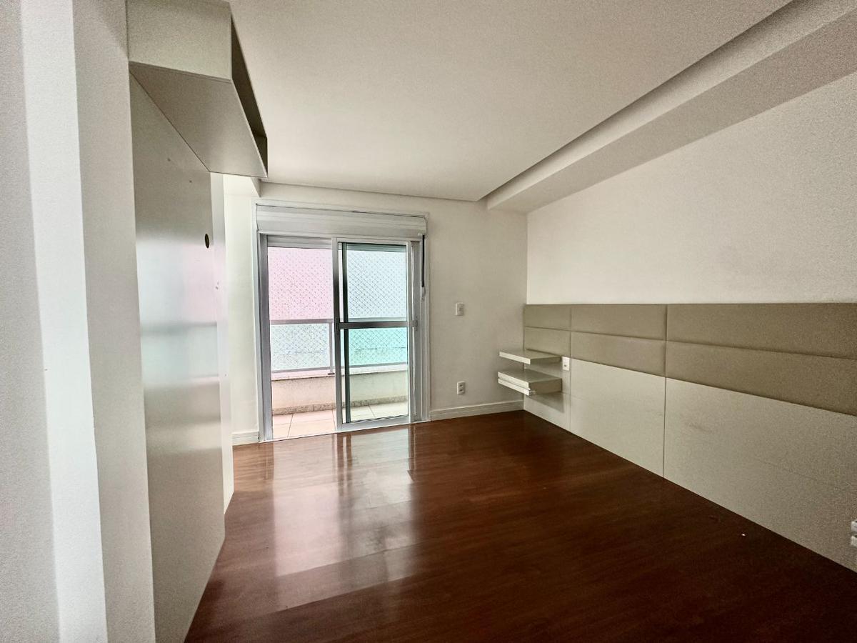 Apartamento, Funcionários, 3 Quartos, 2 Vagas, 1 Suíte
