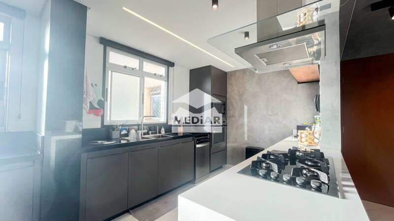 Apartamento, Luxemburgo, 3 Quartos, 4 Vagas, 2 Suítes