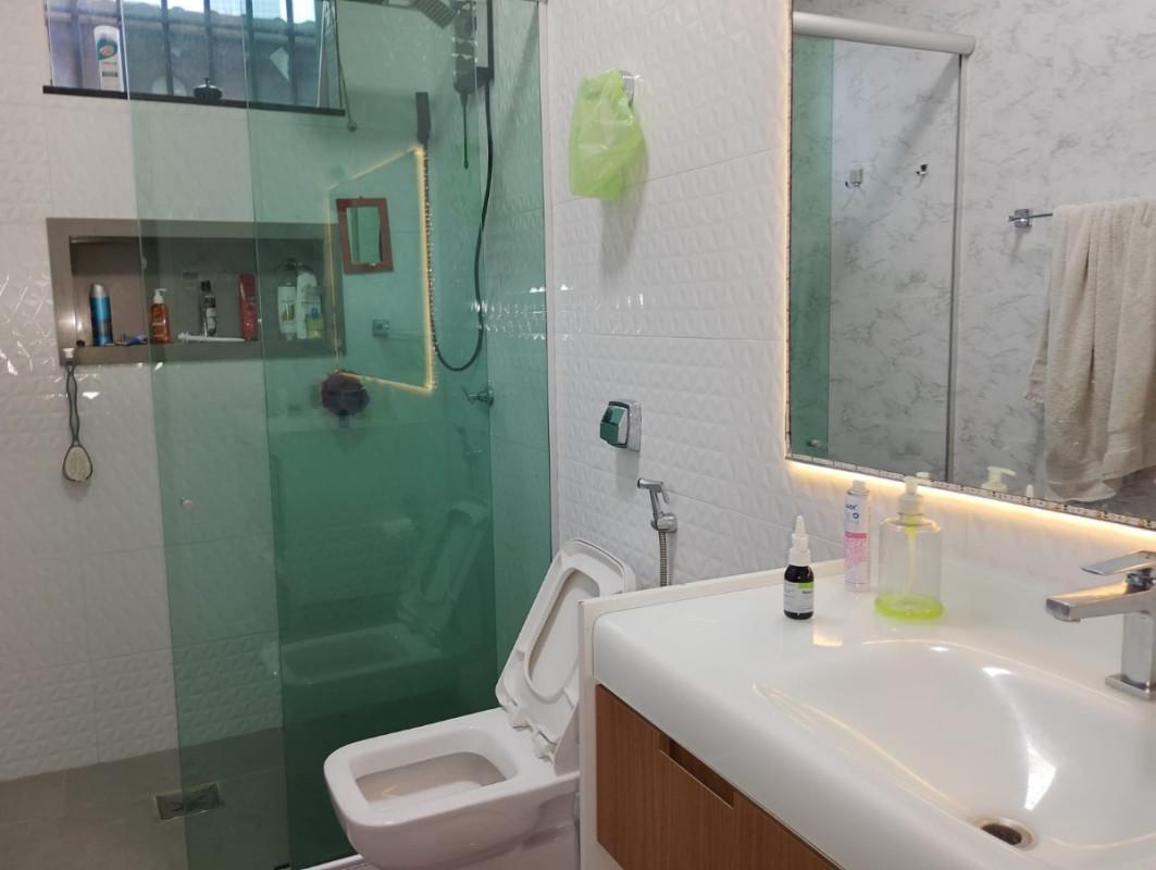 Casa, Calafate, 3 Quartos, 3 Vagas, 1 Suíte