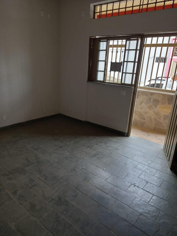 Casa, São Francisco, 3 Quartos, 0 Vaga